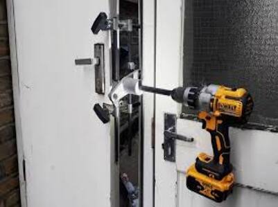 D and D Locksmith Company