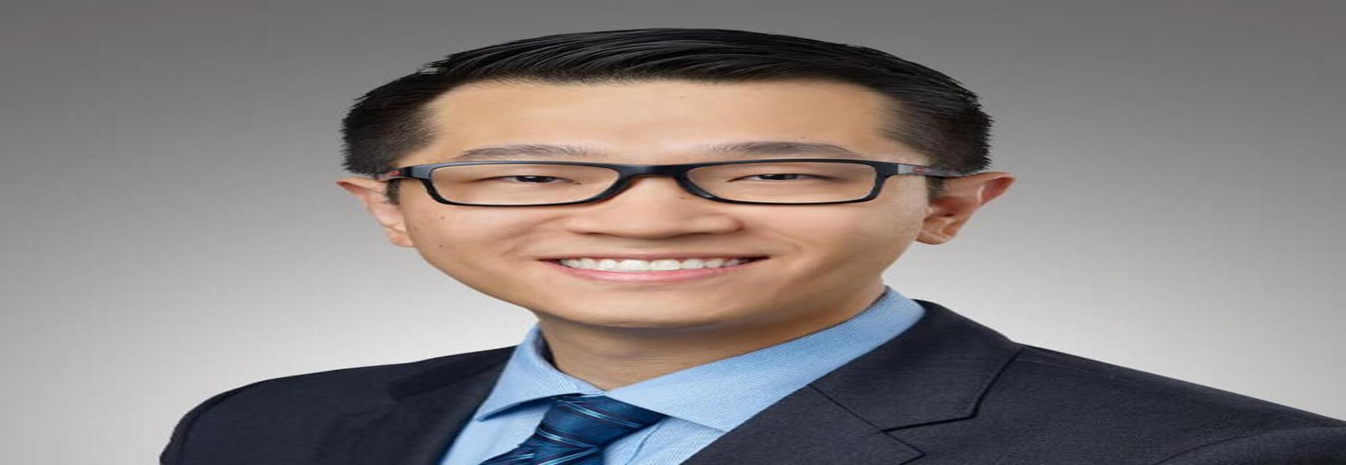 Illinois Retina Associates: Henry L. Feng, MD
